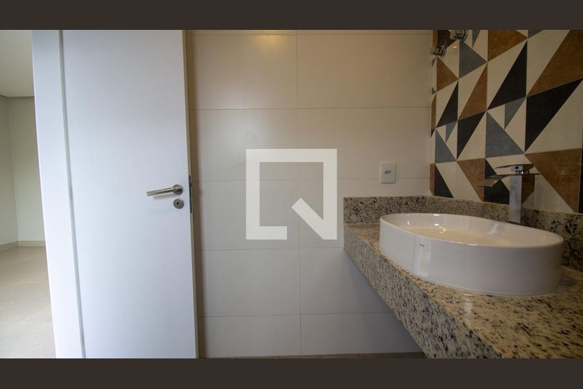Casa, 4 quartos, 300 m² - Foto 37