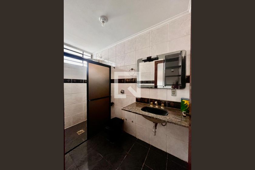 Casa à Venda - Jardim Chapadão, 4 Quartos,  300 m2 em , Campinas - sp | SoloBR