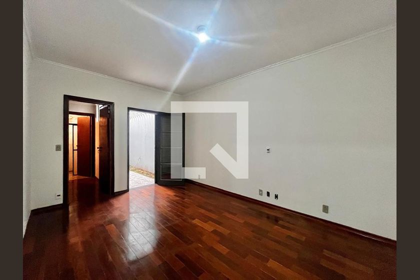 Casa à Venda - Jardim Chapadão, 4 Quartos,  300 m2 em , Campinas - sp | SoloBR
