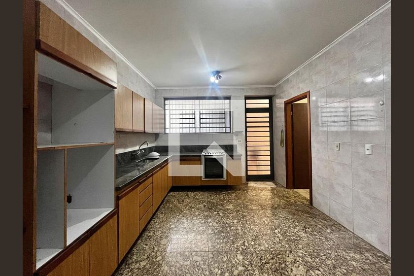 Casa à Venda - Jardim Chapadão, 4 Quartos,  300 m2 em , Campinas - sp | SoloBR