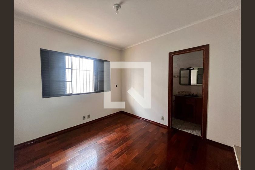 Casa à Venda - Jardim Chapadão, 4 Quartos,  300 m2 em , Campinas - sp | SoloBR