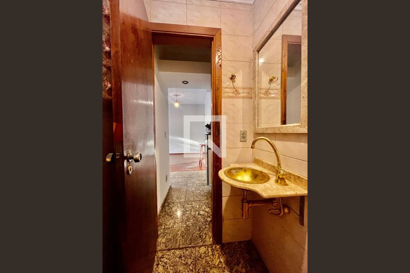 Casa à Venda - Jardim Chapadão, 4 Quartos,  300 m2 em , Campinas - sp | SoloBR