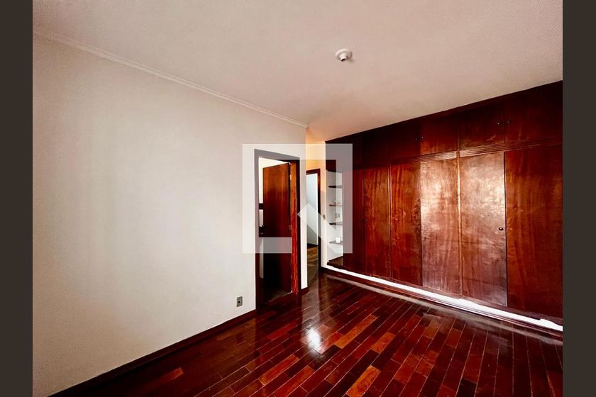 Casa à Venda - Jardim Chapadão, 4 Quartos,  300 m2 em , Campinas - sp | SoloBR