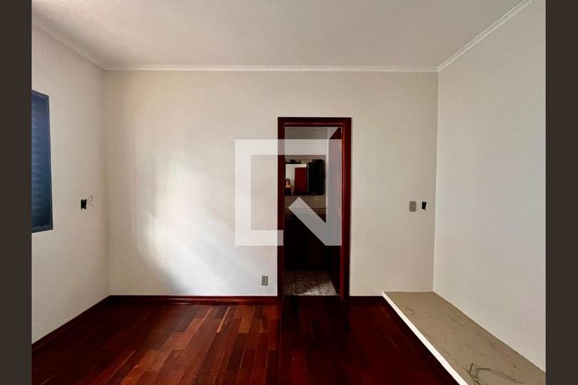 Casa à Venda - Jardim Chapadão, 4 Quartos,  300 m2 em , Campinas - sp | SoloBR