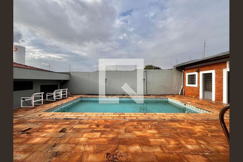 Casa à Venda - Jardim Chapadão, 4 Quartos,  300 m2 em , Campinas - sp | SoloBR