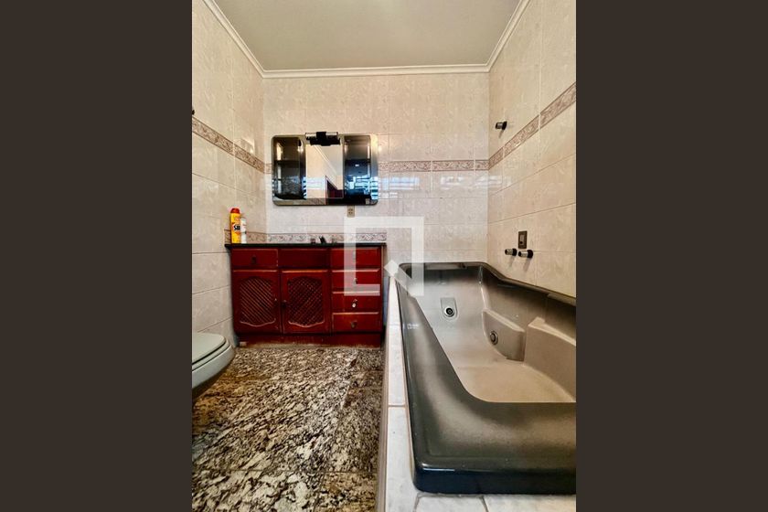 Casa à Venda - Jardim Chapadão, 4 Quartos,  300 m2 em , Campinas - sp | SoloBR