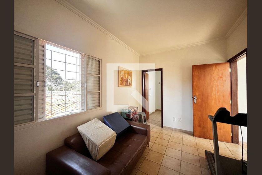 Casa à Venda - Taquaral, 4 Quartos,  170 m2 em , Campinas - sp | SoloBR
