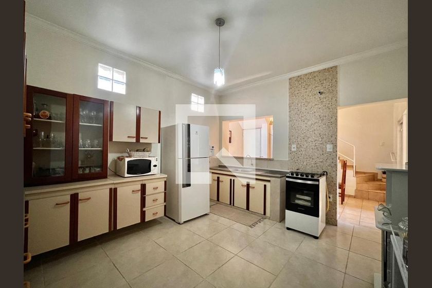 Casa à Venda - Taquaral, 4 Quartos,  170 m2 em , Campinas - sp | SoloBR