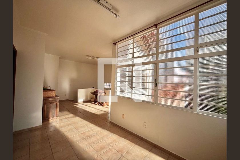 Casa à Venda - Taquaral, 4 Quartos,  170 m2 em , Campinas - sp | SoloBR