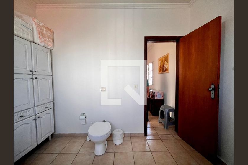 Casa à Venda - Taquaral, 4 Quartos,  170 m2 em , Campinas - sp | SoloBR