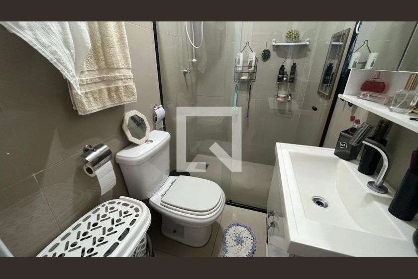 Casa à Venda - Jardim Flamboyant, 6 Quartos,  245 m2 em , Campinas - sp | SoloBR