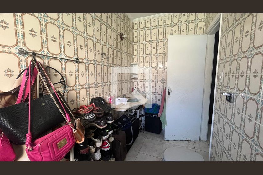 Casa à Venda - Jardim Flamboyant, 6 Quartos,  245 m2 em , Campinas - sp | SoloBR
