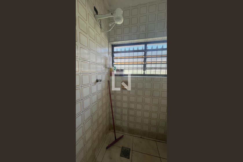 Casa à Venda - Jardim Flamboyant, 6 Quartos,  245 m2 em , Campinas - sp | SoloBR