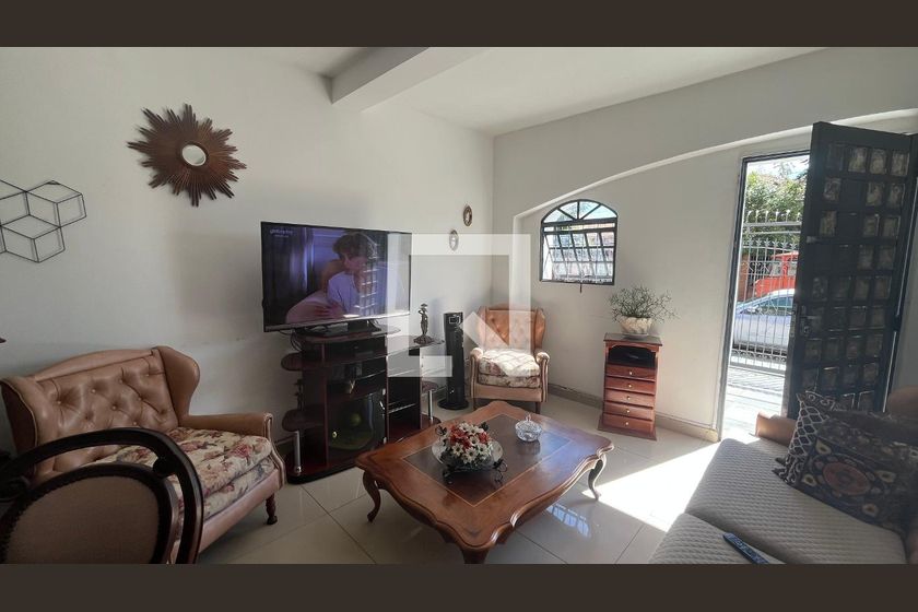 Casa à Venda - Jardim Flamboyant, 6 Quartos,  245 m2 em , Campinas - sp | SoloBR