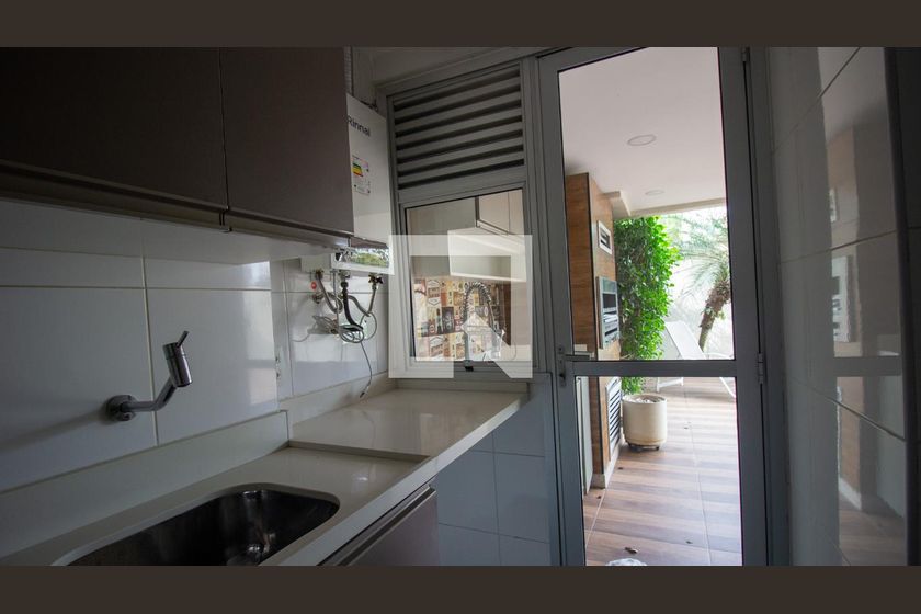 Apartamento, 3 quartos, 236 m² - Foto 37