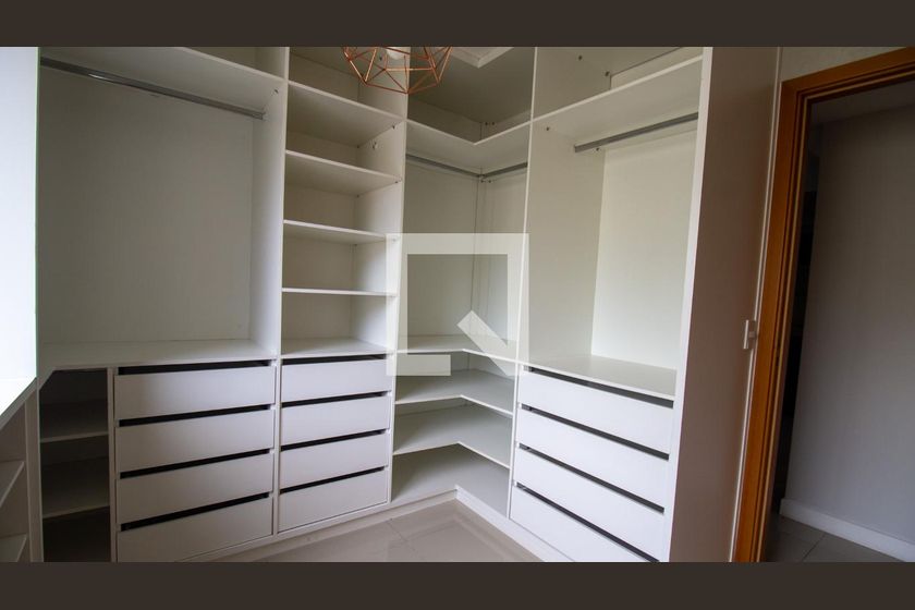 Apartamento, 3 quartos, 236 m² - Foto 28