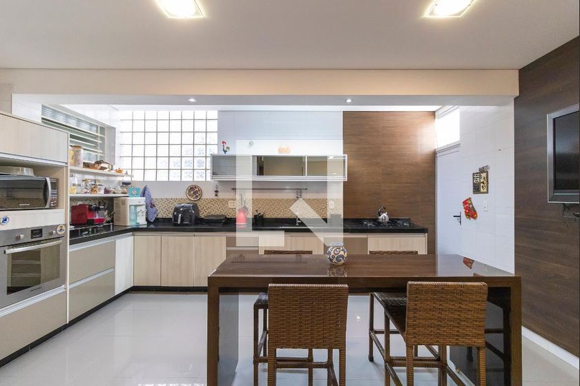 Casa à Venda - Taquaral, 3 Quartos,  160 m2 em , Campinas - sp | SoloBR