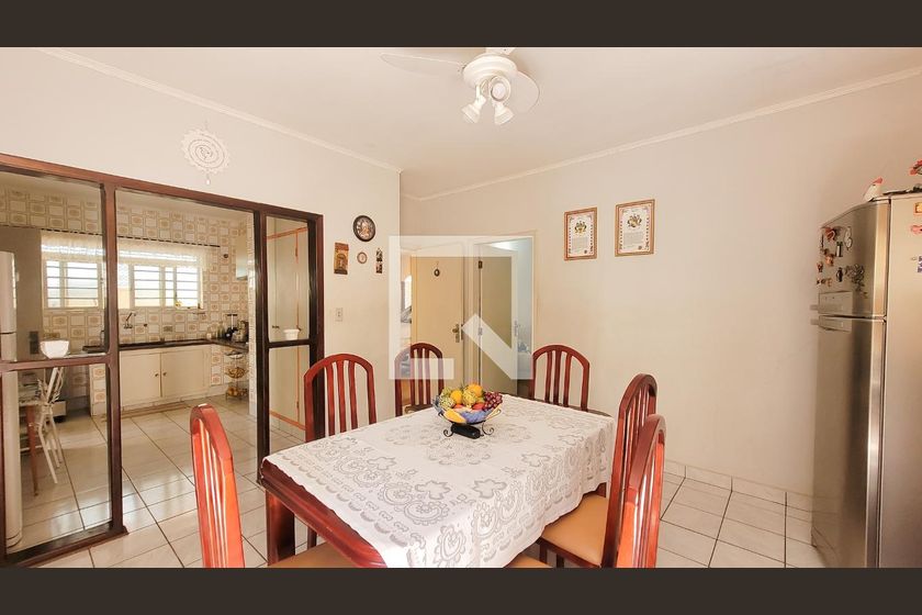 Casa à Venda - Barão Geraldo - Centro, 3 Quartos,  158 m2 em , Campinas - sp | SoloBR