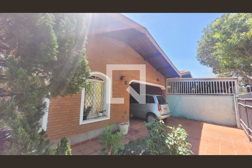 Casa à Venda - Barão Geraldo - Centro, 3 Quartos,  158 m2 em , Campinas - sp | SoloBR