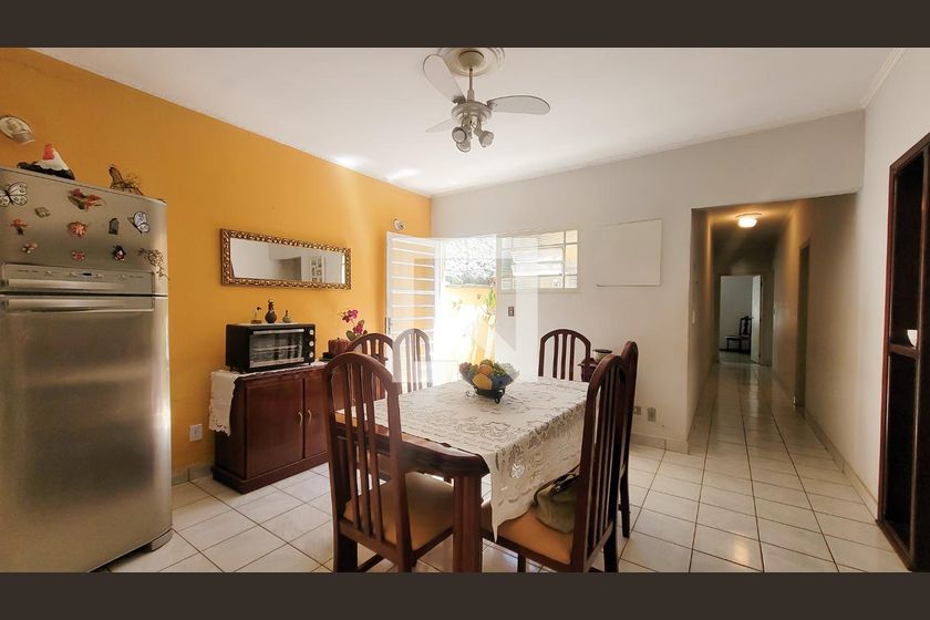 Casa à Venda - Barão Geraldo - Centro, 3 Quartos,  158 m2 em , Campinas - sp | SoloBR