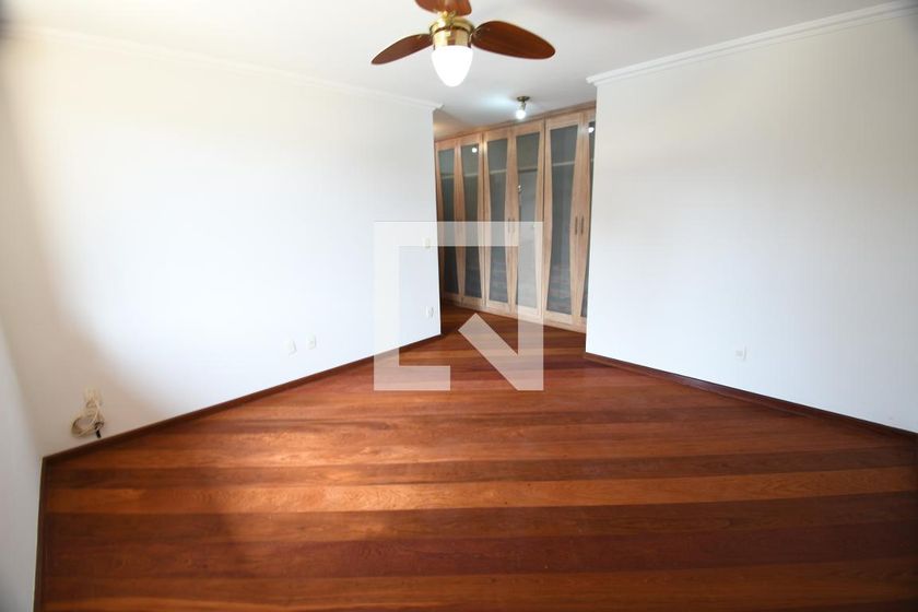 Casa à Venda - Lot. Alphaville Campinas, 4 Quartos,  604 m2 em , Campinas - sp | SoloBR