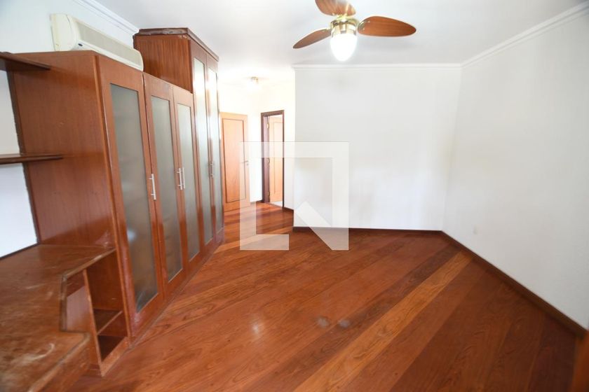 Casa à Venda - Lot. Alphaville Campinas, 4 Quartos,  604 m2 em , Campinas - sp | SoloBR