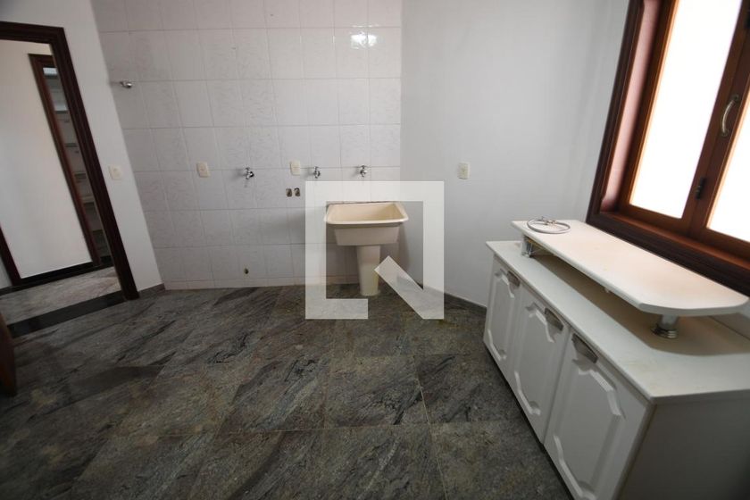 Casa à Venda - Lot. Alphaville Campinas, 4 Quartos,  604 m2 em , Campinas - sp | SoloBR