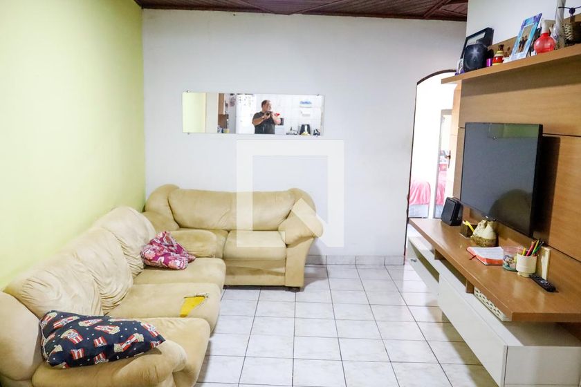 Casa, 5 quartos, 168 m² - Foto 1