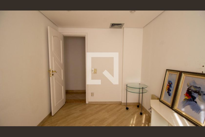 Casa, 4 quartos, 600 m² - Foto 35