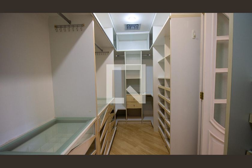 Casa, 4 quartos, 600 m² - Foto 47