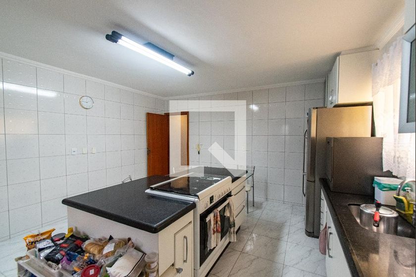 Casa, 3 quartos, 270 m² - Foto 96