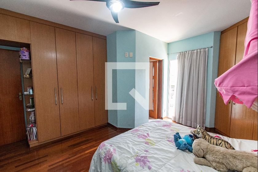 Casa, 3 quartos, 270 m² - Foto 16