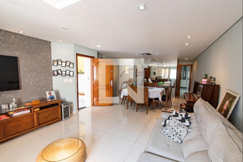 Casa, 3 quartos, 270 m² - Foto 6