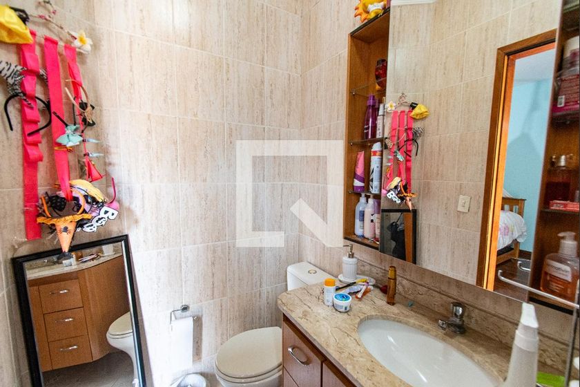 Casa, 3 quartos, 270 m² - Foto 36