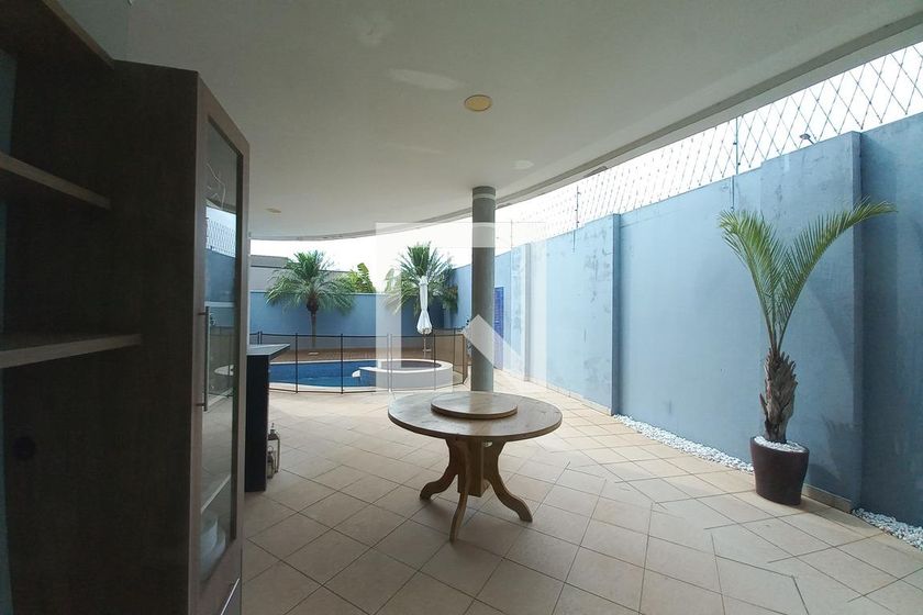 Casa à Venda - Swiss Park, 5 Quartos,  560 m2 em , Campinas - sp | SoloBR