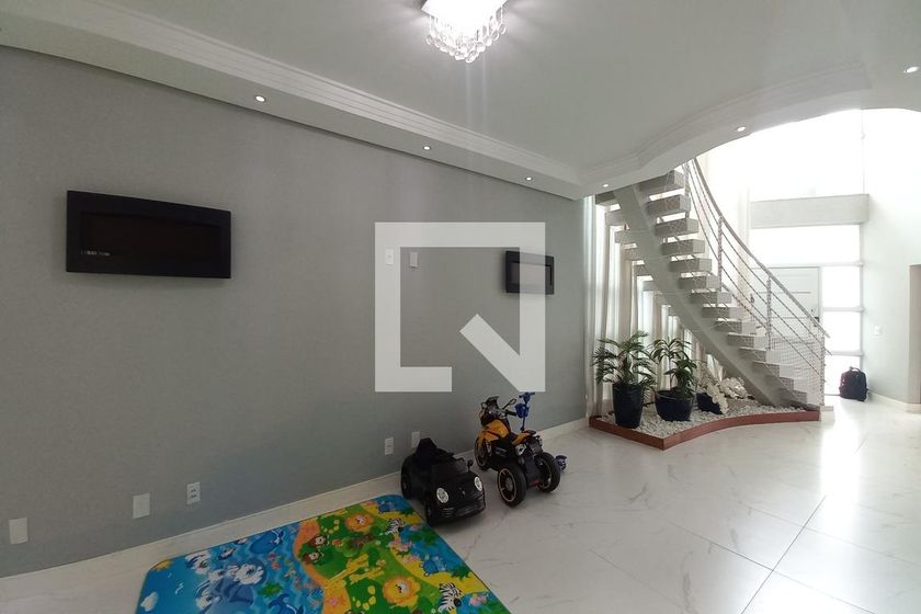 Casa à Venda - Swiss Park, 5 Quartos,  560 m2 em , Campinas - sp | SoloBR