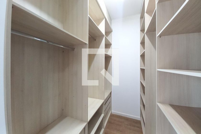 Casa à Venda - Swiss Park, 5 Quartos,  560 m2 em , Campinas - sp | SoloBR