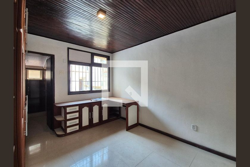 Casa, 3 quartos, 200 m² - Foto 15