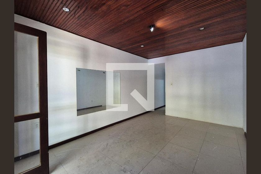 Casa, 3 quartos, 200 m² - Foto 35