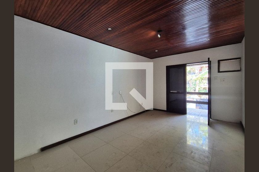 Casa, 3 quartos, 200 m² - Foto 31
