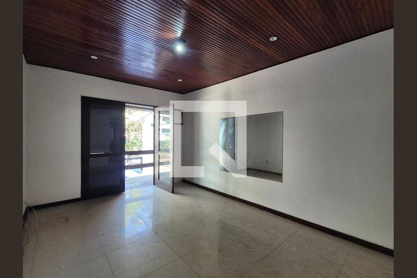 Casa, 3 quartos, 200 m² - Foto 33