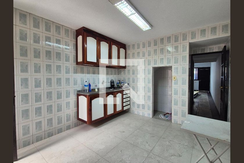 Casa, 3 quartos, 200 m² - Foto 77