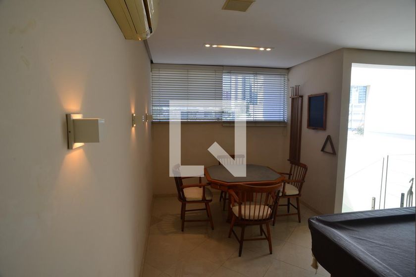 Casa, 5 quartos, 1370 m² - Foto 43