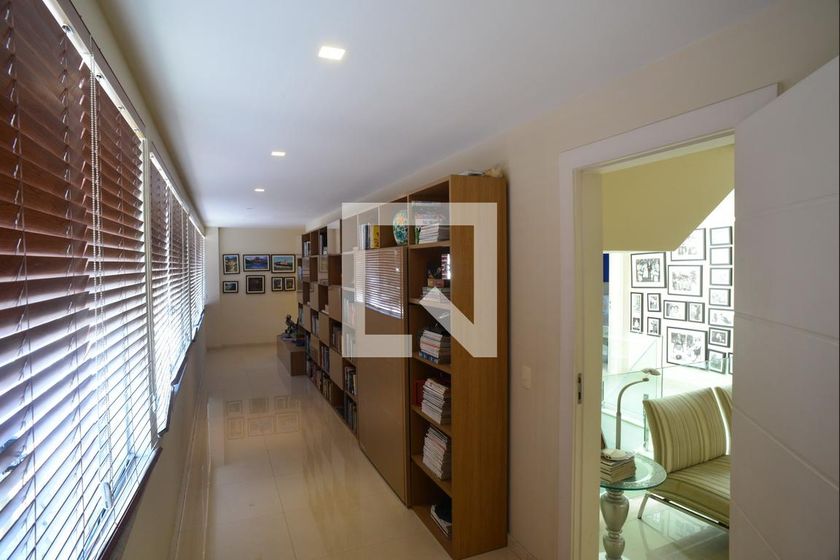 Casa, 5 quartos, 1370 m² - Foto 195