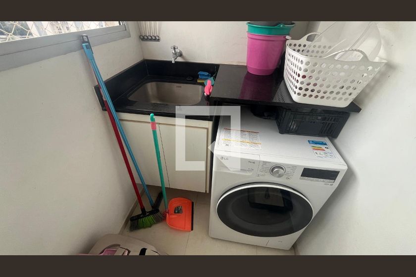 Apartamento à Venda - Taquaral, 1 Quarto,  57 m2 em , Campinas - sp | SoloBR