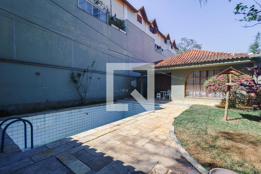 Casa, 3 quartos, 310 m² - Foto 89