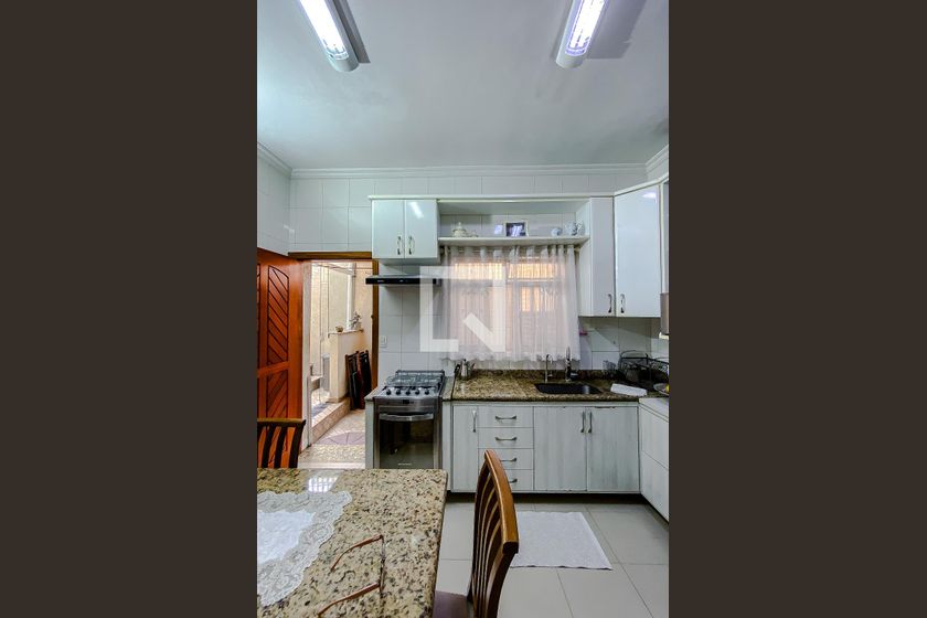Casa, 4 quartos, 250 m² - Foto 60