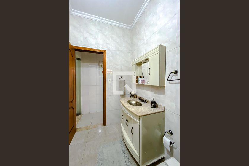 Casa, 4 quartos, 250 m² - Foto 48
