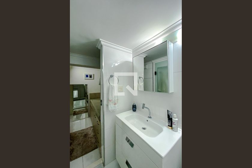 Casa, 4 quartos, 250 m² - Foto 39