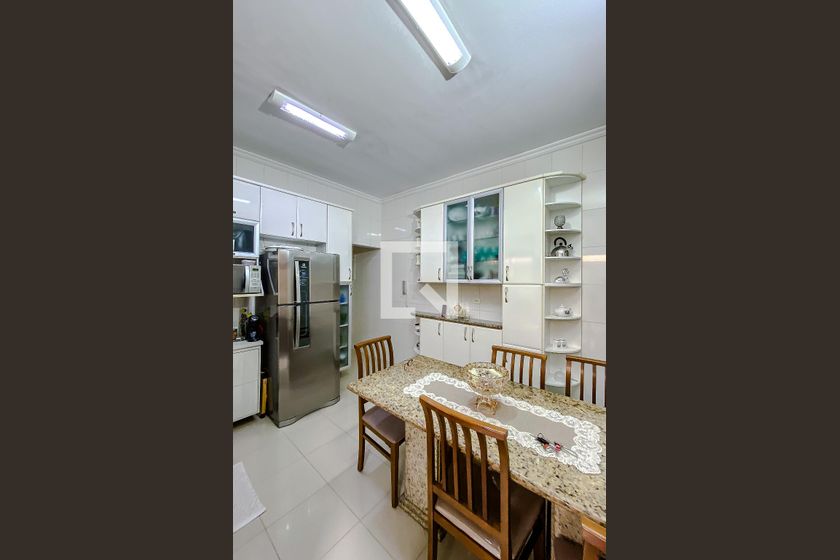 Casa, 4 quartos, 250 m² - Foto 57